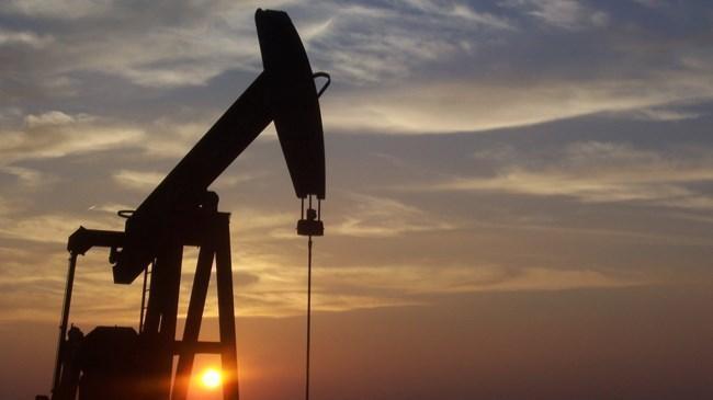 Petrol fiyatları 53 dolar seviyesinde | Emtia Haberleri