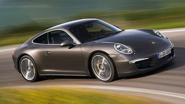 Porsche'ye yanıltıcı yazılım suçlaması