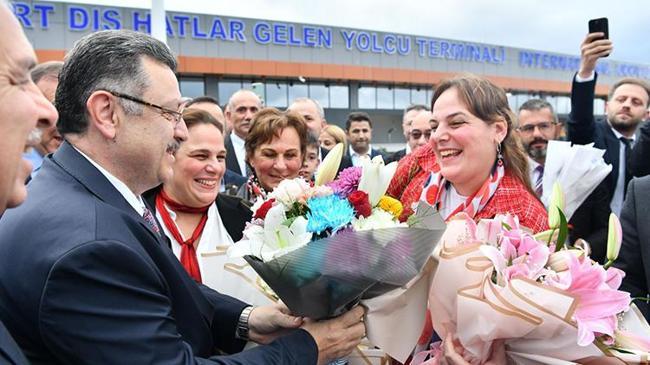 Trabzon'dan Tiflis'e 25 yıl sonra ilk uçuş  | Ekonomi Haberleri