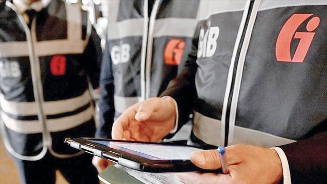 Vergi kaçıran işletme bu kez sert kayaya tosladı... Bakan Şimşek ihbarın peşinde | Ekonomi Haberleri