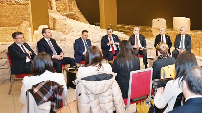 6 bakan Suriye’den emekli maaşlarına kadar her konuda soruyu yanıtladı: Ekonomi yönetiminden 2025 mesajları | Ekonomi Haberleri