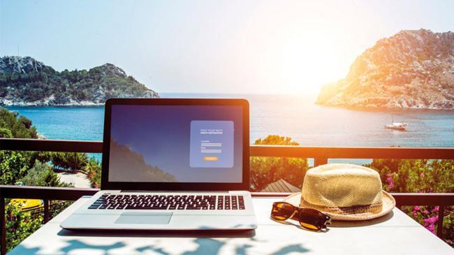 Rezervasyon ‘sanal’ tatil gerçek | Ekonomi Haberleri