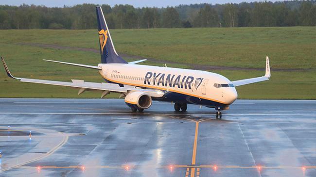 Ryanair'in kârı yolcu sayıları ve bilet fiyatlarıyla birlikte arttı  | Ekonomi Haberleri