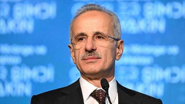 Bakan Uraloğlu açıkladı: 1 milyarın üzerinde zararlı erişim isteği engellendi | Politika Haberleri