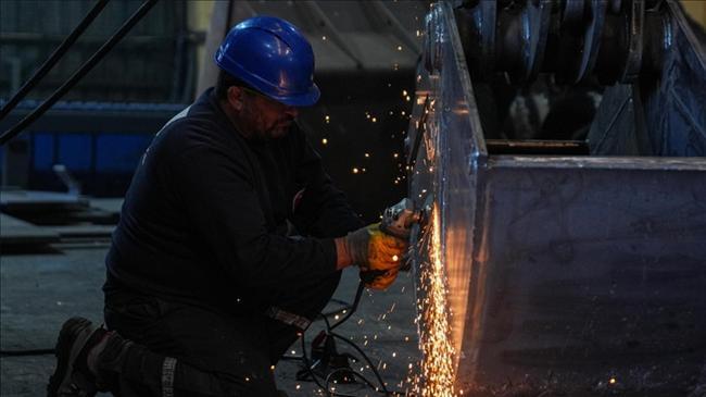 Ücretli çalışan sayısı Aralık 2024'te yıllık yüzde 2,2 artarak 15,6 milyonu aştı | Ekonomi Haberleri