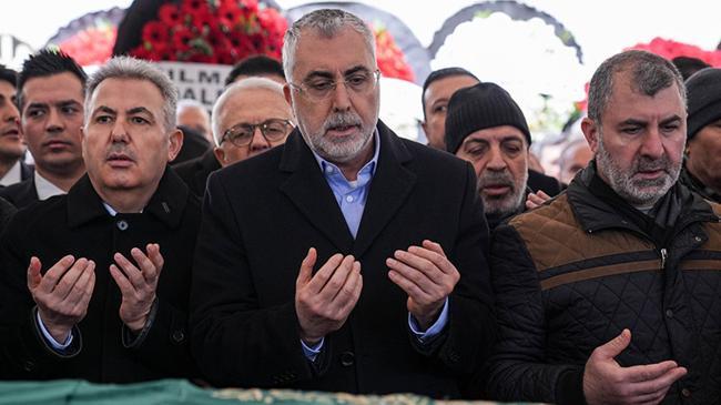 Bakan Işıkhan'ın ablası son yolculuğuna uğurlandı | Genel Haberler