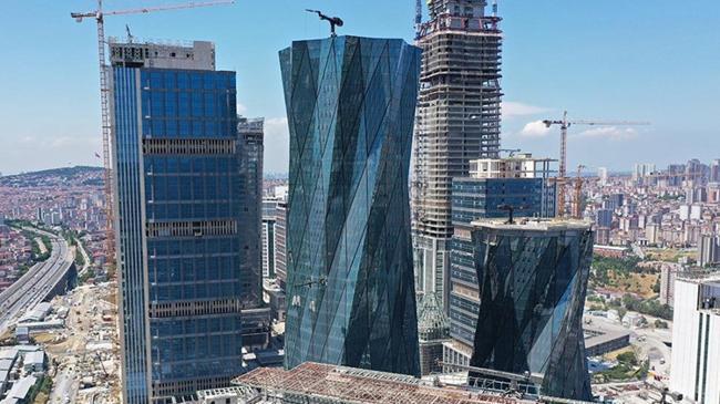 İş GYO'dan büyük satış | Piyasa Haberleri