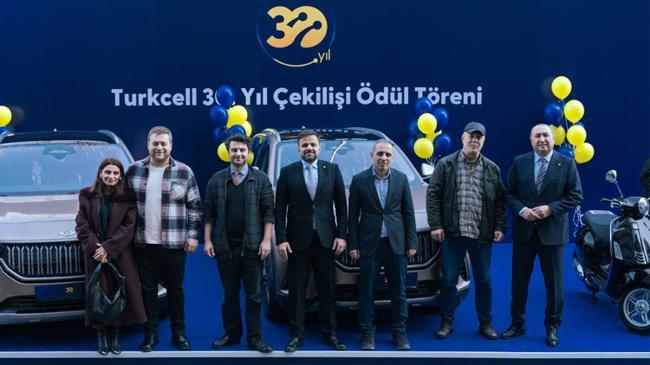 Turkcell’in dev 30. yıl çekilişinin kazananları ödüllerine kavuştu | Teknoloji Haberleri
