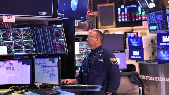 Birçok ülkenin ekonomisinden büyük! Nasdaq bir günde 1.1 trilyon dolar kaybetti | Ekonomi Haberleri