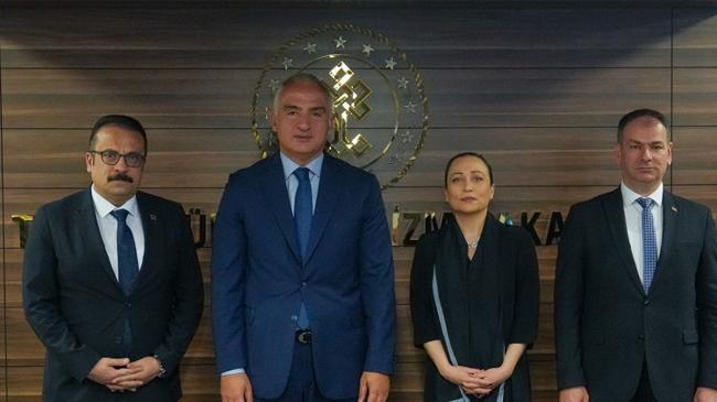 Bakan Ersoy: 2018’den bu yana yaklaşık 8.967 eseri ait olduğu topraklara geri getirdik | Genel Haberler