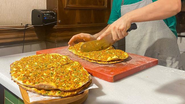İstanbul'da lahmacun fiyatları arasında inanılmaz fark! 60 TL'ye de var 250 TL'ye de... İşte semt semt fiyatlar | Genel Haberler