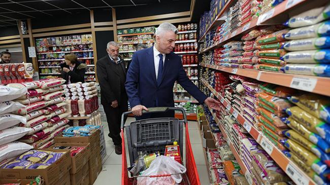 Bakan Bolat'tan boykot çağrılarına karşın alışveriş yapan vatandaşlara teşekkür | Genel Haberler