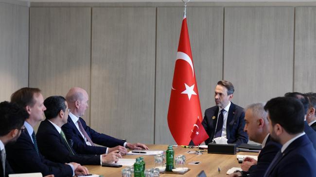 Enerji ve Tabii Kaynaklar Bakanı Bayraktar, Bakü'de ikili görüşmeler gerçekleştirdi | Ekonomi Haberleri