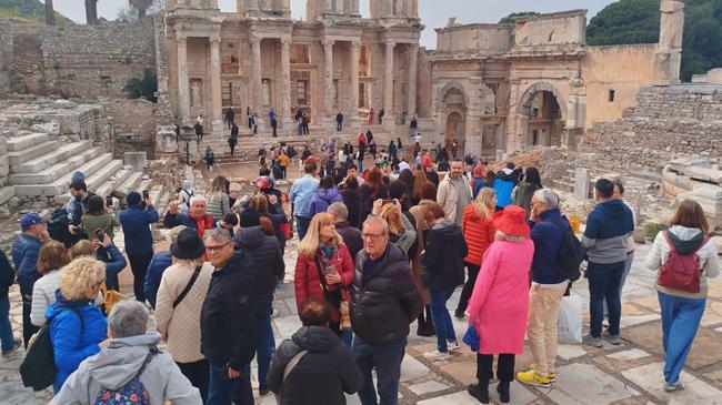 Bayramda tarihe akın: Müzeler 1 milyonu aşkın ziyaretçiyi ağırladı! | Genel Haberler