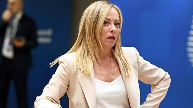 Meloni ülkesini çöpten kurtardı... İtalya'nın kredi notu yükseltildi | Ekonomi Haberleri