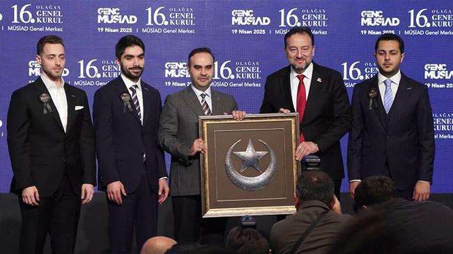 'Sanayi ve Teknoloji Kolejlerini Anadolu şehirlerimizde kuracağız' | Genel Haberler