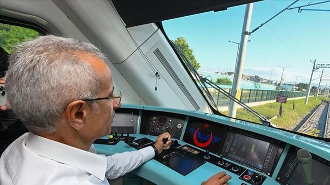 Bakan Uraloğlu: Demiryollarında 270 bin litre yakıt tasarrufu sağlandı | Genel Haberler