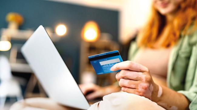 Sanal pazardan 301 milyar TL’ye giyindik | Ekonomi Haberleri