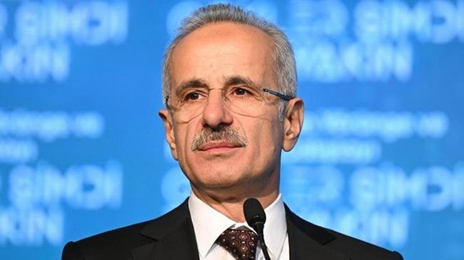 Bakan Uraloğlu: Çocuklarımızı dijital dünyanın risklerinden koruyacağız | Ekonomi Haberleri