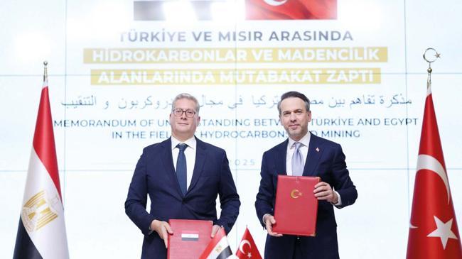 Türk gemisi Mısır yolcusu | Ekonomi Haberleri