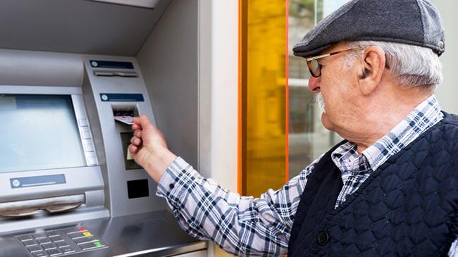 SON DAKİKA BAYRAM İKRAMİYESİ HABERLERİ: Kurban Bayramı emekli ikramiyesi ne zaman yatacak, takvim belli oldu mu? SSK, Bağkur bayram ikramiyesi ne kada