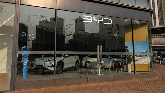 Çinli BYD, Avrupa'da Tesla'dan fazla araç sattı | Ekonomi Haberleri