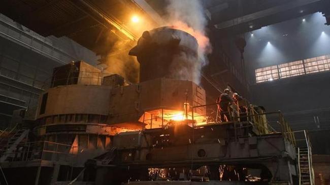 Rusya Devlet Nükleer Enerji Kuruluşu Rosatom, Özbekistan da inşa edilen düşük güçlü nükleer güç santralinin ilk ünitesi için reaktör ekipmanı üretim sürecine başladı.