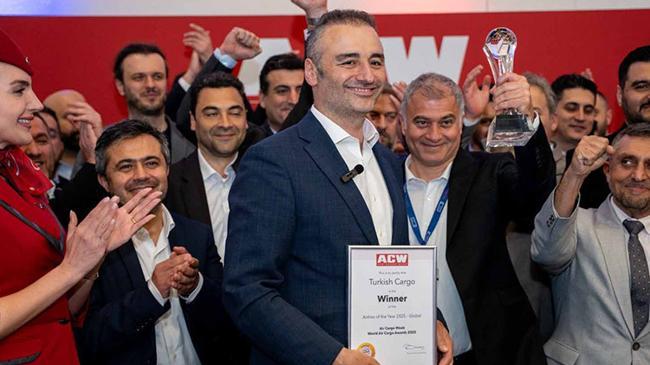 Turkish Cargo'ya 'yılın küresel kargo taşıyıcısı' ödülü | Genel Haberler