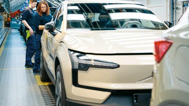 Emniyet kemerinde ‘akıllı’ dönem... Yaralanmaları azaltacak | Ekonomi Haberleri