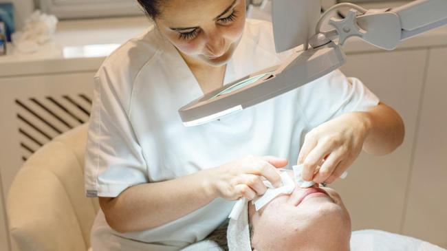 Yabancı 3 milyar dolara tedavi oldu... Sağlık turizmi için 1.5 milyon kişi geldi | Ekonomi Haberleri