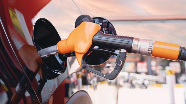 Petrol fiyatları düştü akaryakıtta dev indirim | Ekonomi Haberleri