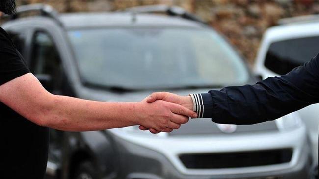 İkinci el oto satışındaki 6 ay-6 bin km kuralı uzatıldı | Ekonomi Haberleri