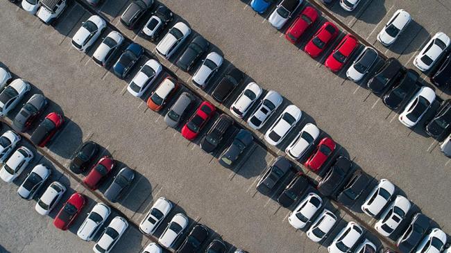 Kimsenin aramadığı 14 bin araç, şimdi herkes peşinde! 50 milyar liraya satılacak | Ekonomi Haberleri