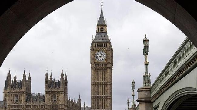 İngiltere'de tüketici güveninde büyük düşüş | Ekonomi Haberleri