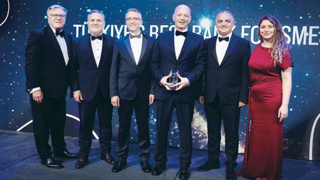 KOBİ bankacılığı taçlandırıldı | Ekonomi Haberleri