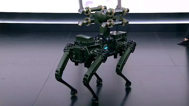 Dünyanın ilk roket fırlatabilen robot köpeği 'Koz' CNN TÜRK'te | Ekonomi Haberleri