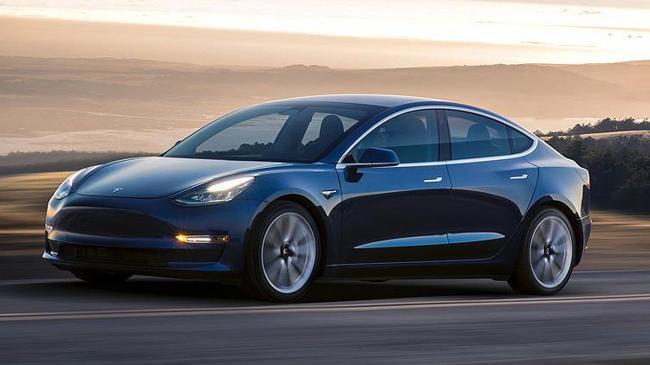 Tesla Çin'de model 3 fiyatını indirdi | Genel Haberler