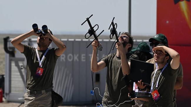 Gençlerde büyük heyecan! Roketler TEKNOFEST için göklere yükseldi | Teknoloji Haberleri