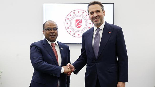 Bakan Bayraktar, Libya Petrol ve Gaz Bakanı Abdulsadek ile görüştü | Ekonomi Haberleri