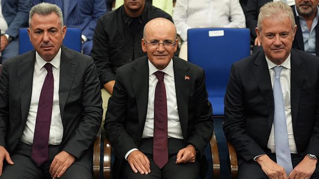 Bakan Şimşek, İzmir’de iş dünyasıyla buluştu | Genel Haberler