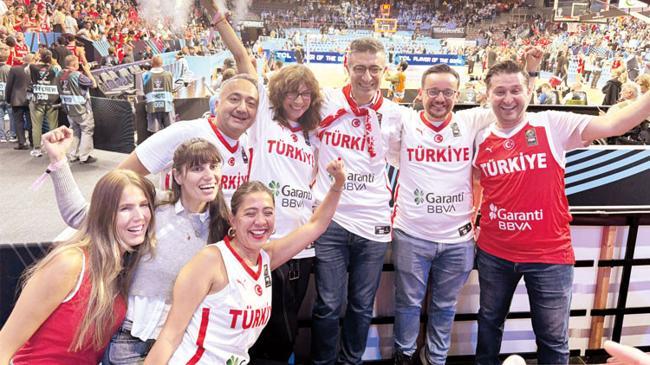 25 yıldır 12 Dev Adam’ın arkasında | Ekonomi Haberleri