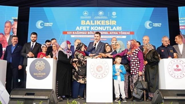 Balıkesir’de temeller atıldı… ‘Deprem konutları bir yılda bitecek’ | Ekonomi Haberleri