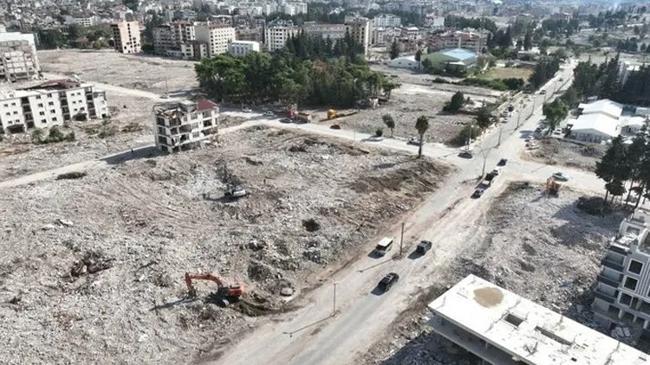 Deprem bölgesine AVM iddiasına bakanlıktan yalanlama | Genel Haberler