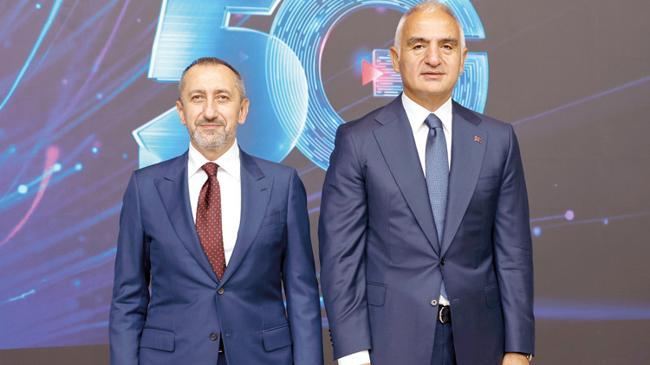 Sanatseverler AKM’de 5G deneyimi yaşadı | Ekonomi Haberleri