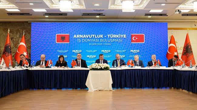 Cumhurbaşkanı Yardımcısı Cevdet Yılmaz, "Balkanlar ın kalbinde yer alan Arnavutluk, ülkemize ve Avrupa pazarlarına yakınlığı nedeniyle stratejik bir konuma sahiptir. Deniz taşımacılığı bağlantısının bulunması ve ülkemiz ile yürürlükte olan serbest ticaret anlaşması, yatırımların karşılıklı teşviki ve korunması ile çifte vergilendirmenin önlenmesi anlaşmaları sayesinde ülkemiz yatırımcıları açısından cazip bir ülke konumundadır." dedi.