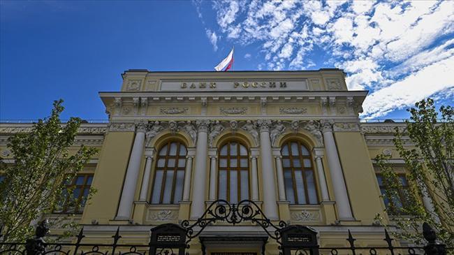 Rusya Merkez Bankası politika faizini 50 baz puan düşürdü | Genel Haberler