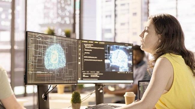 İş Bankası Genel Müdürü Hakan Aran ekonomik kalkınmada inovasyonun rolüne dikkat çekti… Büyümenin anahtarı girişimcilik | Ekonomi Haberleri