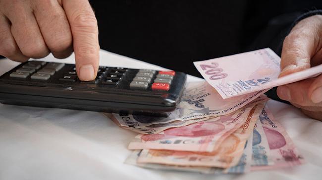 Memur ve emeklinin zam oranları netleşiyor! 5 aylık tablo ortaya çıktı | Ekonomi Haberleri