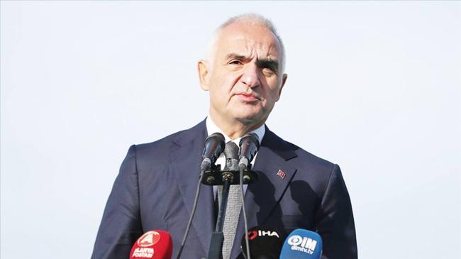 ‘Turizmde 64 milyar dolarlık hedef aşılacak’ | Ekonomi Haberleri