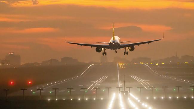 Hava trafiğinde yüzde 8 artış | Ekonomi Haberleri